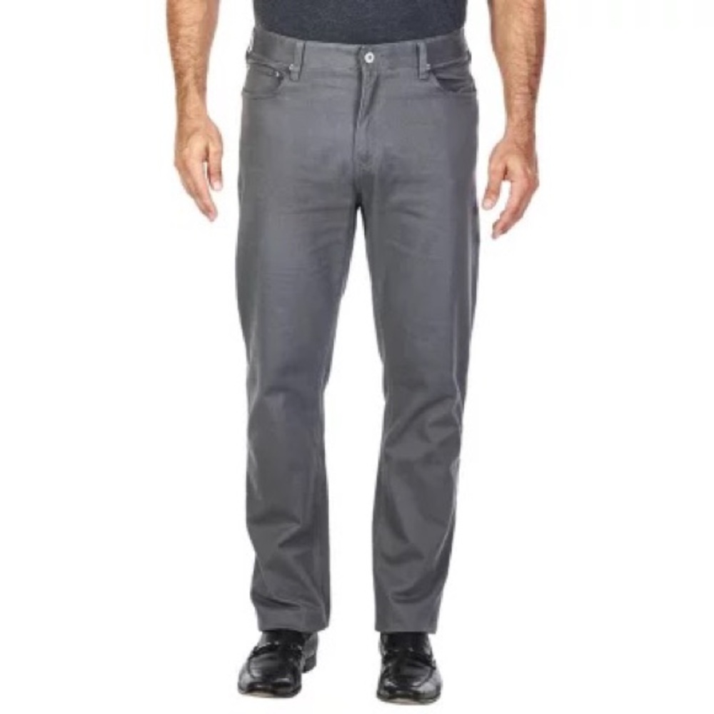 IRON CO. CHINOS (NWOT)